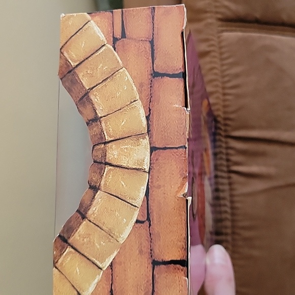 Harry Potter Wizard Sweets Harry Doll by Mattel - Picture 6 of 8